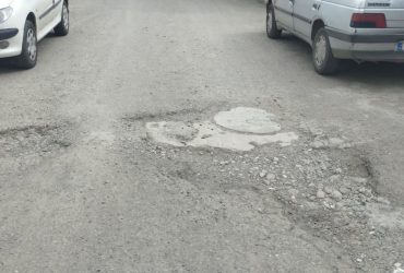 آغاز عملیات لکه‌گیری آسفالت در کوچه شهید اسکندری و بلوار شهید سلیمانی