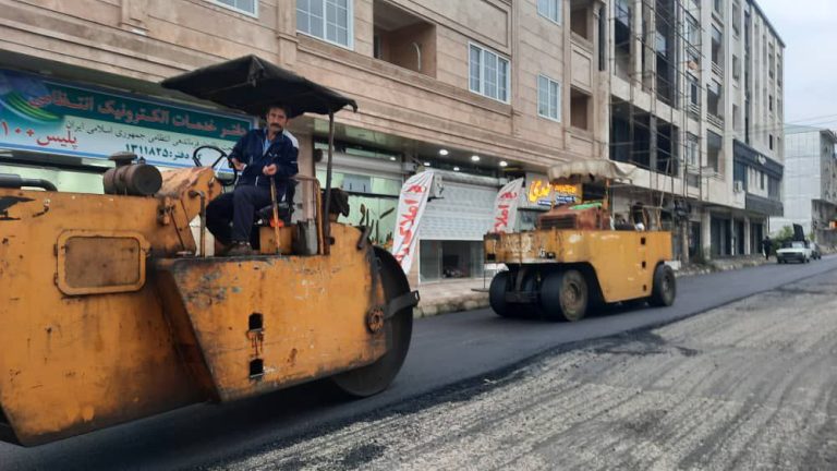 آغاز عملیات آسفالت‌ریزی خیابان شهید یعقوبی در ماسال