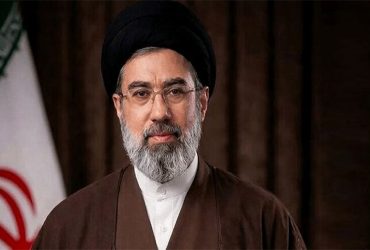 پیام حضرت آیت الله سید مجتبی حسینی خامنه ای به مناسبت روز ارتش جمهوری اسلامی ایران