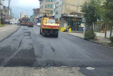 اجرای عملیات روکش آسفالت خیابان لوحه‌سرا، محدوده مقابل خیابان شهید نادعلی‌پور